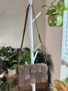 Isadora - Brown Woven Suede Crossbody Bag